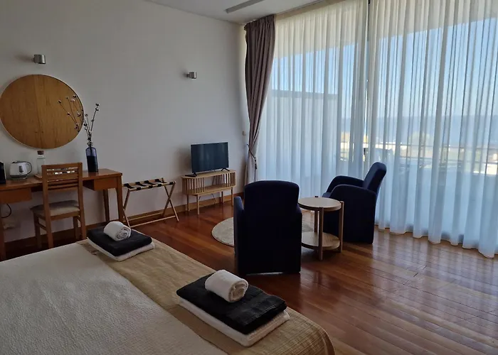 Sao Vicente Lodge - Panoramic Retreat